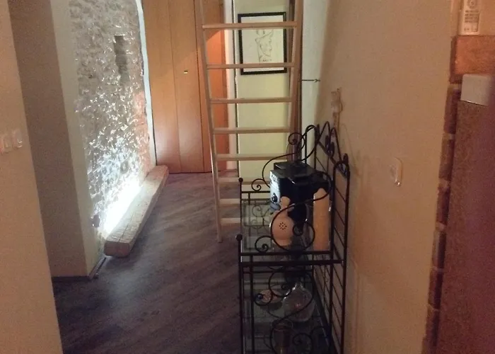 Апартаменти With Wifi - 13162 *