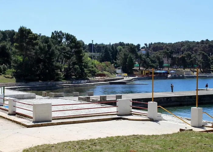 With Wifi - 13162 بولا