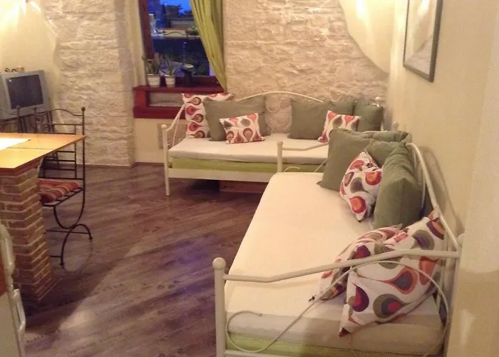 With Wifi - 13162 شقة *